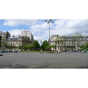 รูปถ่าย ฝรั่งเศส(France) ปารีส(Paris) คุ้มที่ 17 (17th Arrondissement) จัตุรัสวากราม(Place Wagram) 2007-05 10
