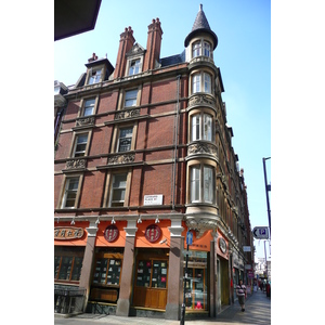 รูปถ่าย อังกฤษ(United Kingdom) ลอนดอน(London) ถนนแชฟตส์เบอรี(Shaftesbury Avenue) 2007-09 73