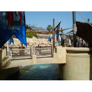 รูปถ่าย สหรัฐอาหรับเอมิเรตส์(United Arab Emirates) ดูไบ(Dubai) สวนน้ำไวลด์วาดี(Wild Wadi) 2007-03 201