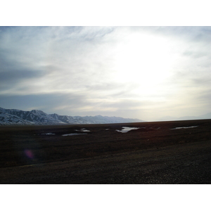 รูปถ่าย คาซัคสถาน(Kazakhstan) ถนนจากอัลมาตีไปหุบผาชารึน(Almaty to Charyn Canyon road) 2007-03 104