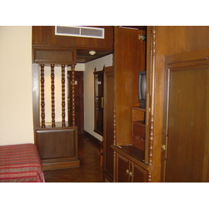 รูปถ่าย พม่า(Myanmar) ย่างกุ้ง(Yangon) โรงแรมกันดอจีพาเลซ(Kandawgyi Palace Hotel) 2005-01 3