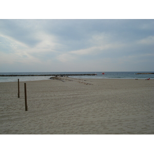 รูปถ่าย อิสราเอล(Israel) เทลอาวีฟ(Tel Aviv) ชายหาดเทลอาวีฟ(Tel Aviv Sea Shore) 2006-12 15