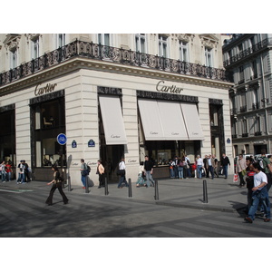 รูปถ่าย ฝรั่งเศส(France) ปารีส(Paris) ช็องเซลีเซ(Champs Elysees) 2006-04 26