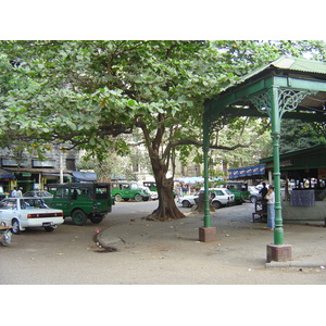 รูปถ่าย พม่า(Myanmar) ย่างกุ้ง(Yangon) 2005-01 51