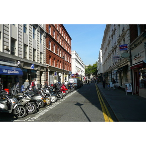 รูปถ่าย อังกฤษ(United Kingdom) ลอนดอน(London) ถนนมิวเซียม(Museum Street) 2007-09 3