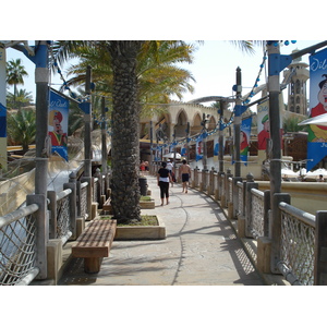 รูปถ่าย สหรัฐอาหรับเอมิเรตส์(United Arab Emirates) ดูไบ(Dubai) สวนน้ำไวลด์วาดี(Wild Wadi) 2007-03 18