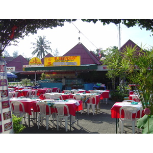 รูปถ่าย ไทย(Thailand) ภูเก็ต(Phuket) ป่าตอง(Patong) ถนนสาย 2(2nd Road) 2005-12 17
