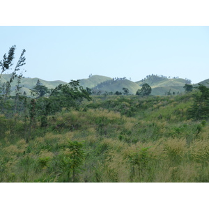 รูปถ่าย ฟิจิ(Fiji) ถนนจากนาดีไปนาตาโดลา(Nadi to Natadola road) 2010-05 3