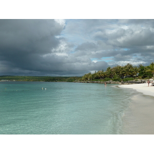 รูปถ่าย นิวแคลิโดเนีย(New Caledonia) เกาะลีฟู(Lifou) เว(We) 2010-05 26