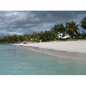 รูปถ่าย นิวแคลิโดเนีย(New Caledonia) เกาะลีฟู(Lifou) อ่าวชาโตบรีย็อง(Chateaubriand Bay) 2010-05 84