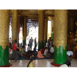 รูปถ่าย พม่า(Myanmar) ย่างกุ้ง(Yangon) พระมหาเจดีย์ชเวกากอง(Shwedagon Pagoda) 2005-01 28