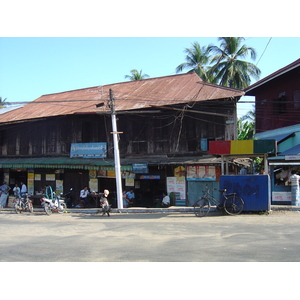 รูปถ่าย พม่า(Myanmar) มะริด(Myeik (Mergui)) 2005-01 53