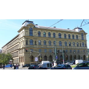 รูปถ่าย สาธารณรัฐเช็ก(Czech Republic) ปราก(Prague) 17 ลิสโตปาดื(17 Listopadu) 2007-07 16