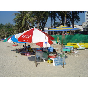 รูปถ่าย ไทย(Thailand) ภูเก็ต(Phuket) ป่าตอง(Patong) หาดทราย(Beach) 2005-12 59