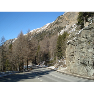 รูปถ่าย สวิสเซอร์แลนด์(Switzerland) จากปอนเตรซีนาไปลาโกเบียนโก(From Pontresina to Lago Bianco) 2007-01 64