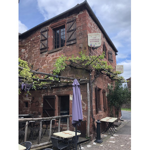 รูปถ่าย ฝรั่งเศส(France) กอลงฌ์-ลา-รูฌ(Collonges la Rouge) 2018-04 19