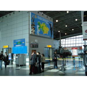 รูปถ่าย คาซัคสถาน(Kazakhstan) ท่าอากาศยานอัลมาตี(Almaty Airport) 2007-03 14