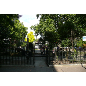รูปถ่าย อังกฤษ(United Kingdom) ลอนดอน(London) จัตุรัสโซโห(Soho Square) 2007-09 19