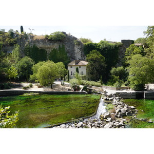 รูปถ่าย ฝรั่งเศส(France) ฟงแตน-เดอ-โวกลูซ(Fontaine-de-Vaucluse) 2017-08 24