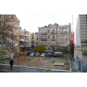 รูปถ่าย ยูเครน(Ukraine) เคียฟ(Kiev) กูเดรียเวท(Kudriavets) 2007-11 13