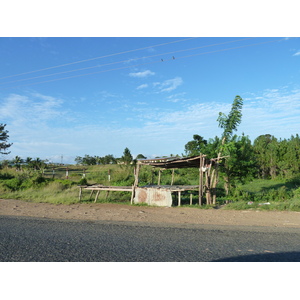รูปถ่าย ฟิจิ(Fiji) ถนนจากนาดีไปซิงกาโตกา(Nadi to Sigatoka road) 2010-05 25