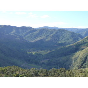 รูปถ่าย นิวแคลิโดเนีย(New Caledonia) ถนนจากกานาลาไปลาฟัว(Canala to La Foa road) 2010-05 17