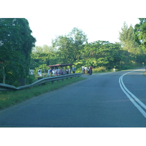 รูปถ่าย ฟิจิ(Fiji) ถนนจากนาดีไปซิงกาโตกา(Nadi to Sigatoka road) 2010-05 21