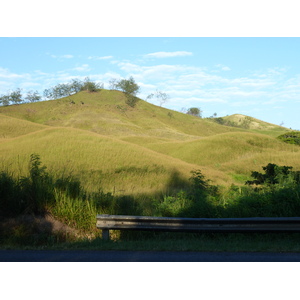 รูปถ่าย ฟิจิ(Fiji) ถนนจากนาดีไปซิงกาโตกา(Nadi to Sigatoka road) 2010-05 26