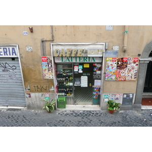 รูปถ่าย อิตาลี(Italy) โรม(Rome) ถนนริมน้ำจานีโกเลนเซ(Lungotevere Gianicolense) 2007-11 34