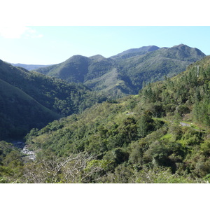 รูปถ่าย นิวแคลิโดเนีย(New Caledonia) ถนนจากกานาลาไปลาฟัว(Canala to La Foa road) 2010-05 5
