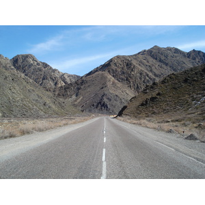 รูปถ่าย คาซัคสถาน(Kazakhstan) ถนนจากอัลมาตีไปหุบผาชารึน(Almaty to Charyn Canyon road) 2007-03 82