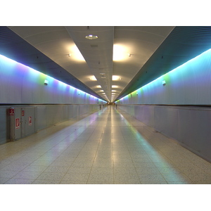 รูปถ่าย เยอรมนี(Germany) ท่าอากาศยานแฟรงก์เฟิร์ต(Frankfurt airport) 2004-02 2