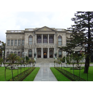 รูปถ่าย ตุรกี(Turkey) อิสตันบูล(Istanbul) พระราชวังโดลมาบาห์เช(Dolmabahce Palace) 2004-12 26