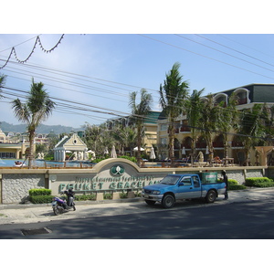 รูปถ่าย ไทย(Thailand) ภูเก็ต(Phuket) ป่าตอง(Patong) ถนนเลียบชายหาด(Beach Road) 2005-12 38