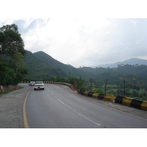 รูปถ่าย ปากีสถาน(Pakistan) ถนนจากอิสลามาบัดไปมัรรี(Islamabad to Murree road) 2006-08 88