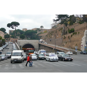รูปถ่าย อิตาลี(Italy) โรม(Rome) ถนนริมน้ำอินซัสเซีย(Lungotevere in Sassia) 2007-11 3