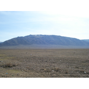 รูปถ่าย คาซัคสถาน(Kazakhstan) ถนนจากอัลมาตีไปหุบผาชารึน(Almaty to Charyn Canyon road) 2007-03 92