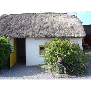 รูปถ่าย ไอร์แลนด์(Ireland) หมู่บ้านคอร์รี่บ็อก(Kerry Bog village) 2004-05 7