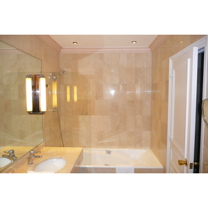 รูปถ่าย ฝรั่งเศส(France) ลีอง(Lyon) โรงแรมบอสโกโลแกรนด์(Boscolo Grand Hotel) 2008-06 19