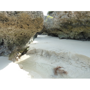 รูปถ่าย นิวแคลิโดเนีย(New Caledonia) เกาะลีฟู(Lifou) ลูเอซิลลา(Luecilla) 2010-05 7
