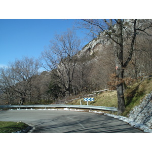รูปถ่าย ฝรั่งเศส(France) ถนนจากกูร์เซกูลไปเกรโอลีแยร์-เล-เนจ(Coursegoule to Greolieres les neiges road) 2007-01 15