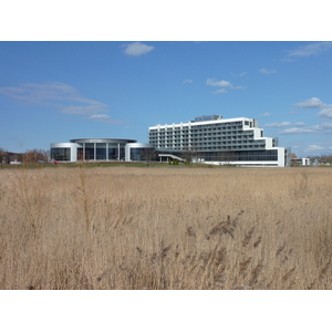 รูปถ่าย เอสโตเนีย(Estonia) แพร์นู(Parnu) 2009-04 44