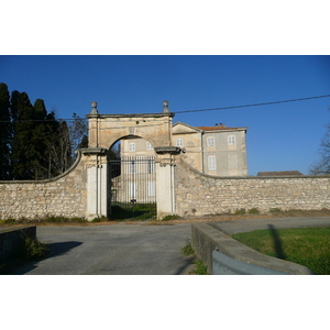 รูปถ่าย ฝรั่งเศส(France) โพรว็องส์(Provence) ถนนจากโบเดอโพรว็องส์ไปตาราสกง(Baux de Provence to Tarascon road) 2008-04 11