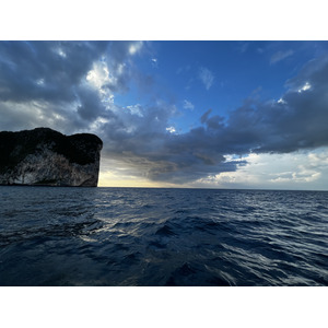 รูปถ่าย ไทย(Thailand) เกาะพีพีเล(Ko Phi Phi Ley) 2021-12 23