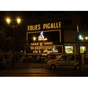 รูปถ่าย ฝรั่งเศส(France) ปารีส(Paris) ปิกาลยามค่ำคืน(Pigalle by night) 2007-07 10