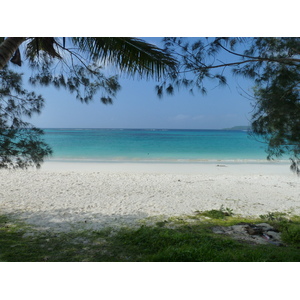 รูปถ่าย นิวแคลิโดเนีย(New Caledonia) เกาะลีฟู(Lifou) อ่าวชาโตบรีย็อง(Chateaubriand Bay) 2010-05 103