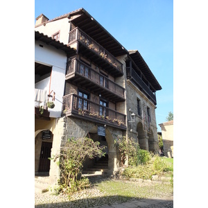 รูปถ่าย สเปน(Spain) ซันตีญานาเดลมาร์(Santillana del Mar) 2013-01 65