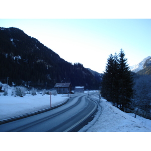 รูปถ่าย สวิสเซอร์แลนด์(Switzerland) ถนนจากคูร์ไปเซนต์มอริตซ์(Chur to St Moritz Road) 2007-01 21