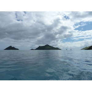 รูปถ่าย ฟิจิ(Fiji) จากเกาะอามูนูกาไปเกาะแคสต์อะเวย์(Amunuca Island to Castaway Island) 2010-05 6