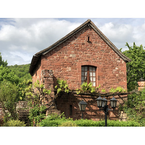 รูปถ่าย ฝรั่งเศส(France) กอลงฌ์-ลา-รูฌ(Collonges la Rouge) 2018-04 94
